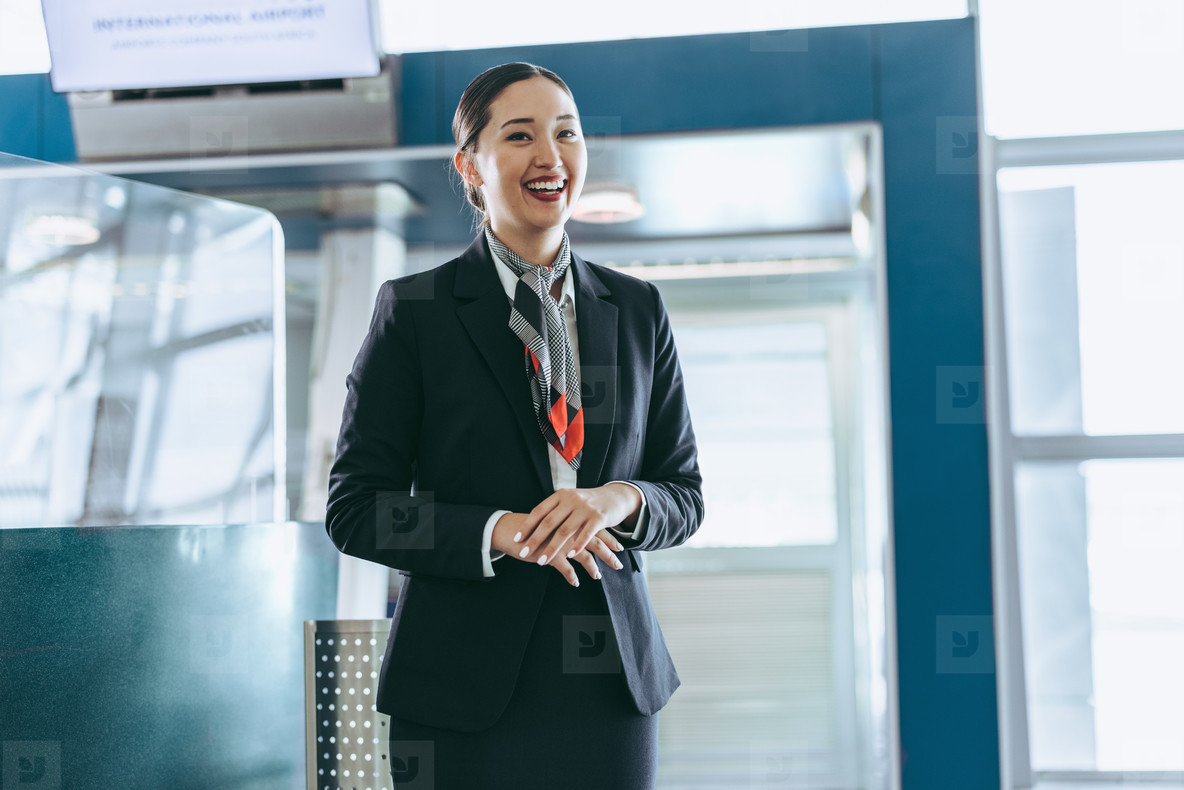 Hãng hàng không giá rẻ quốc tế thông báo tuyển dụng nhân sự làm việc ở ngay Việt Nam, vị trí hấp dẫn- Ảnh 4.