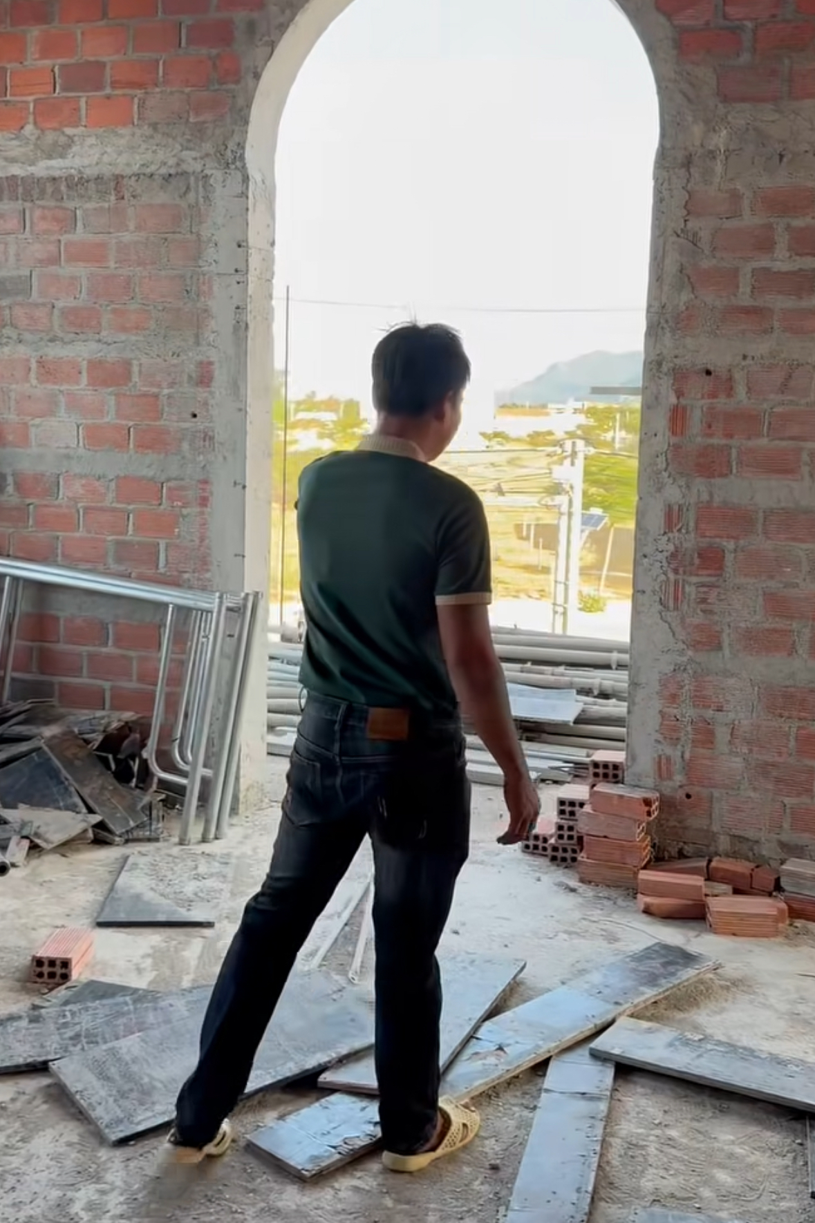 Xôn xao lâu đài hơn 10 tỷ ở Gia Lai của Lộc Fuho- Ảnh 9.