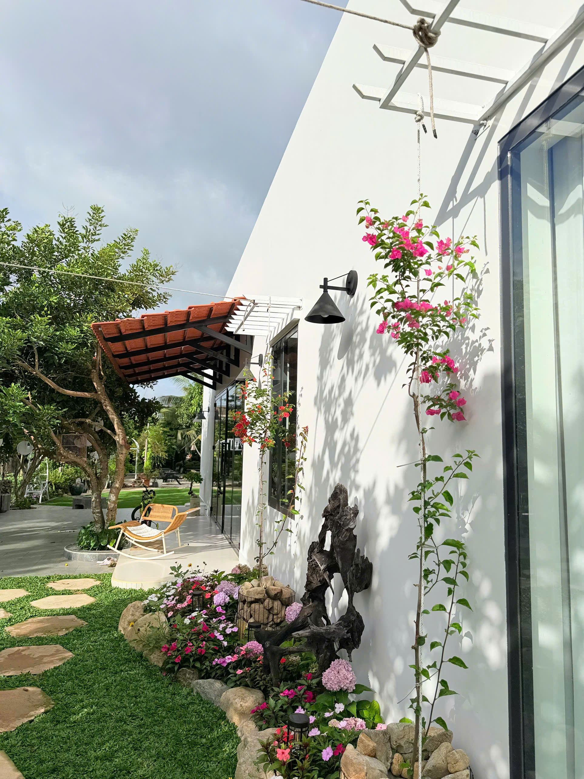 Căn nhà có cây chôm chôm cả MXH “khao khát”: Nằm giữa khuôn viên 6.000m2 ở Lâm Đồng, là món quà thừa kế- Ảnh 6.
