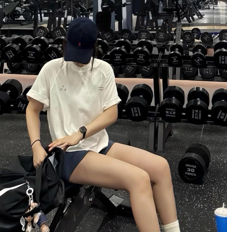 Bác sĩ nói thẳng: 5 món vạn người mê nhưng ăn càng nhiều tim càng nhanh "hỏng"- Ảnh 4.