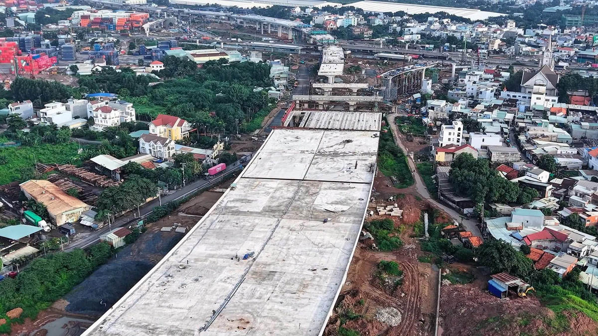 Hiện trạng nút giao Tân Vạn quy mô 3 tầng trên tuyến Vành đai 3 TPHCM- Ảnh 11.