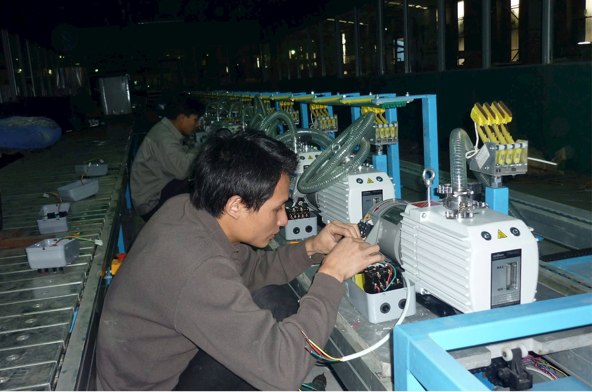 Tỷ phú Trần Đình Long từng chọn “con đường khó”, nhà phân phối dè dặt, 25 năm sau nhận về kết quả ít ai ngờ- Ảnh 1.