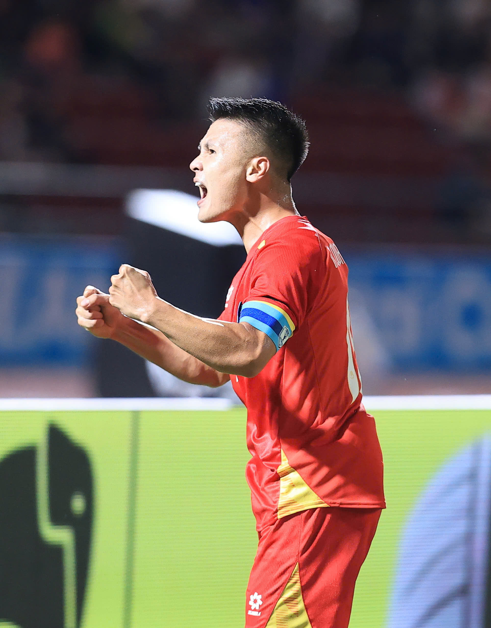 HLV Kim Sang-sik và bí mật về hai ngón đòn khiến tuyển Thái Lan gục ngã tại Rajamangala- Ảnh 3. HLV Kim Sang-sik và bí mật về hai ngón đòn khiến tuyển Thái Lan gục ngã tại Rajamangala- Ảnh 3.