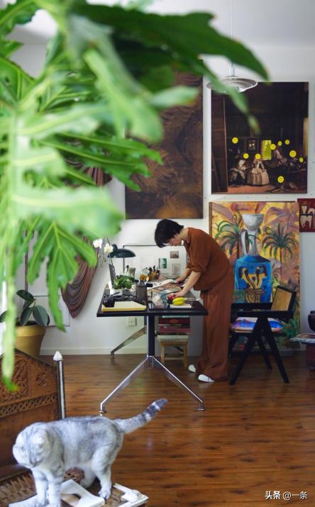 35 tuổi, sống một mình trong căn nhà thuê 350m²: Không mua nhà, không chạy theo vật chất nhưng lại có bài toán tài chính đáng suy ngẫm- Ảnh 4.