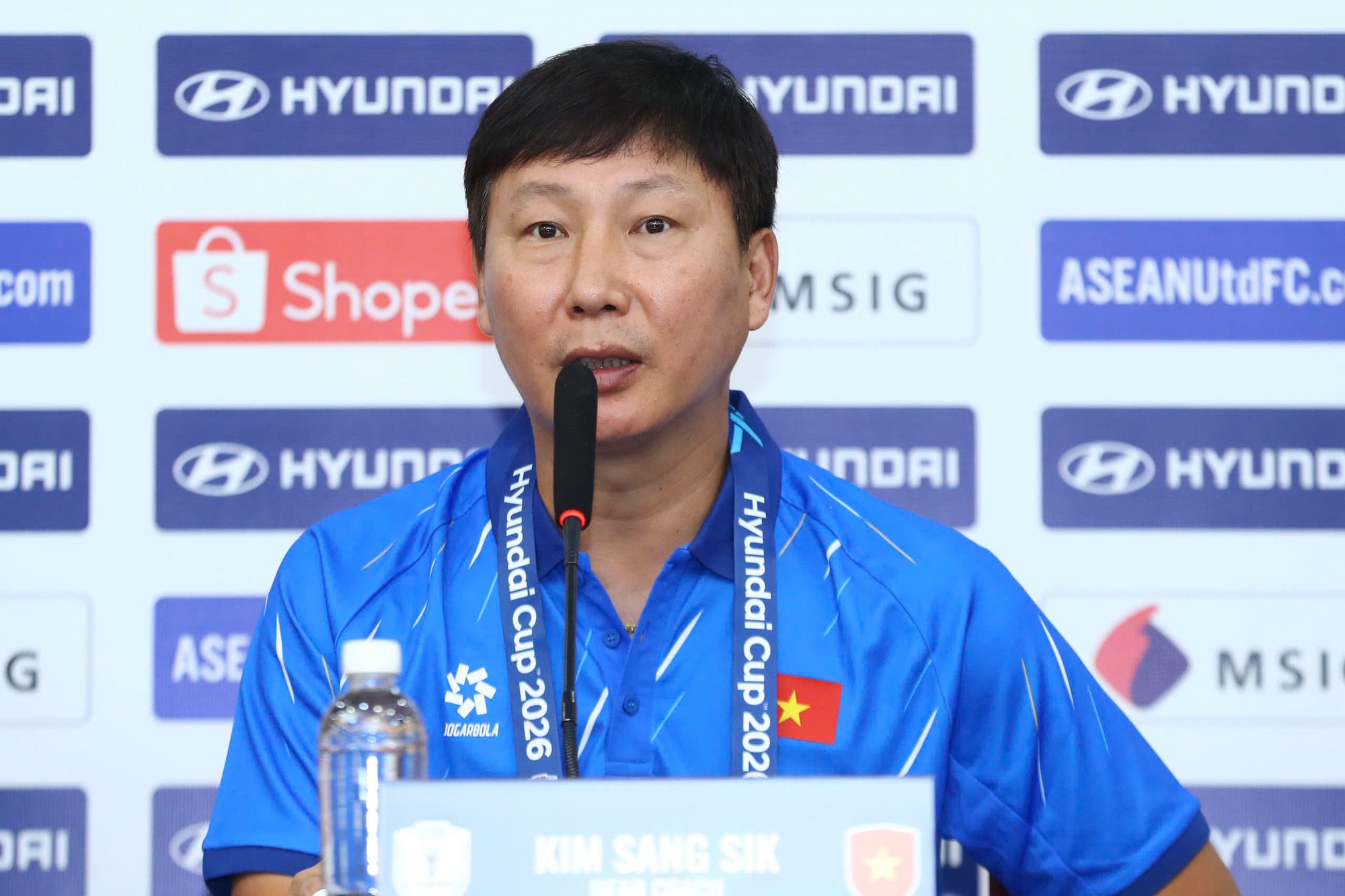 Diễn biến trận đấu Thái Lan vs Việt Nam: Chung kết lượt đi AFF Cup 2026 - Ảnh 1. Diễn biến trận đấu Thái Lan vs Việt Nam: Chung kết lượt đi AFF Cup 2026 - Ảnh 1.