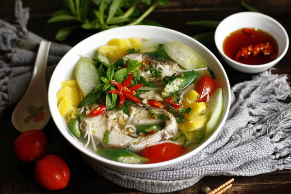 Vì sao không nên nấu canh cá bằng nước lạnh?- Ảnh 1.