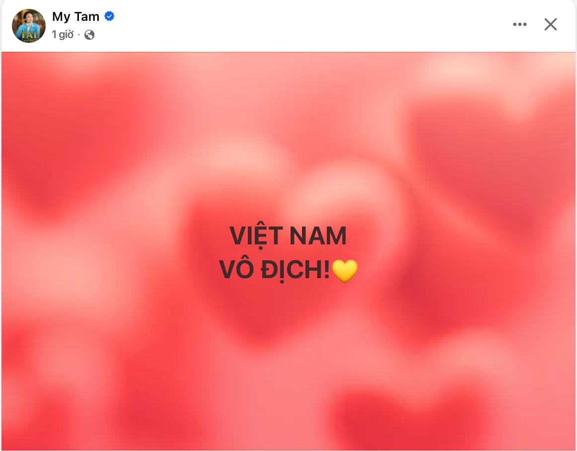 Dàn sao sau chiến thắng của đội tuyển Việt Nam: Tiểu Vy đính chính gấp, Mỹ Tâm vỡ oà, 1 nàng hậu xuống phố!- Ảnh 6. Dàn sao sau chiến thắng của đội tuyển Việt Nam: Tiểu Vy đính chính gấp, Mỹ Tâm vỡ oà, 1 nàng hậu xuống phố!- Ảnh 6.