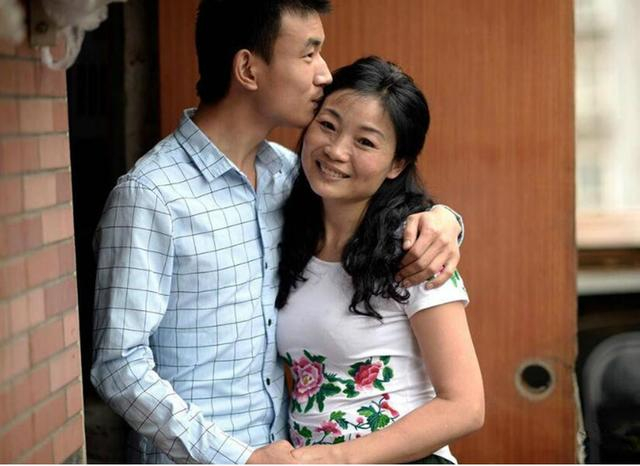 Cặp vợ chồng 40 tuổi chỉ tiêu hơn 6 triệu đồng/tháng: 9 khoản gần như không tốn tiền khiến nhiều người khó tin- Ảnh 1.