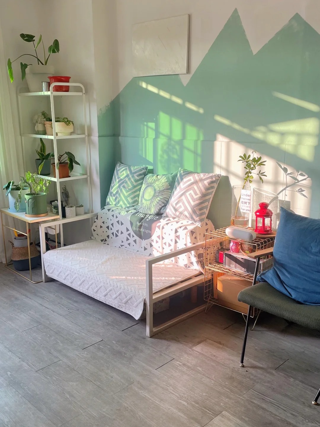 Vợ chồng lương 116 triệu/tháng sống trong nhà 40m2 ở tầng 9 không có thang máy  - Ảnh 6.