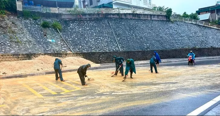 Quảng Ninh: Thiệt hại do bão số 4 ước tính khoảng 15 tỷ đồng- Ảnh 1.