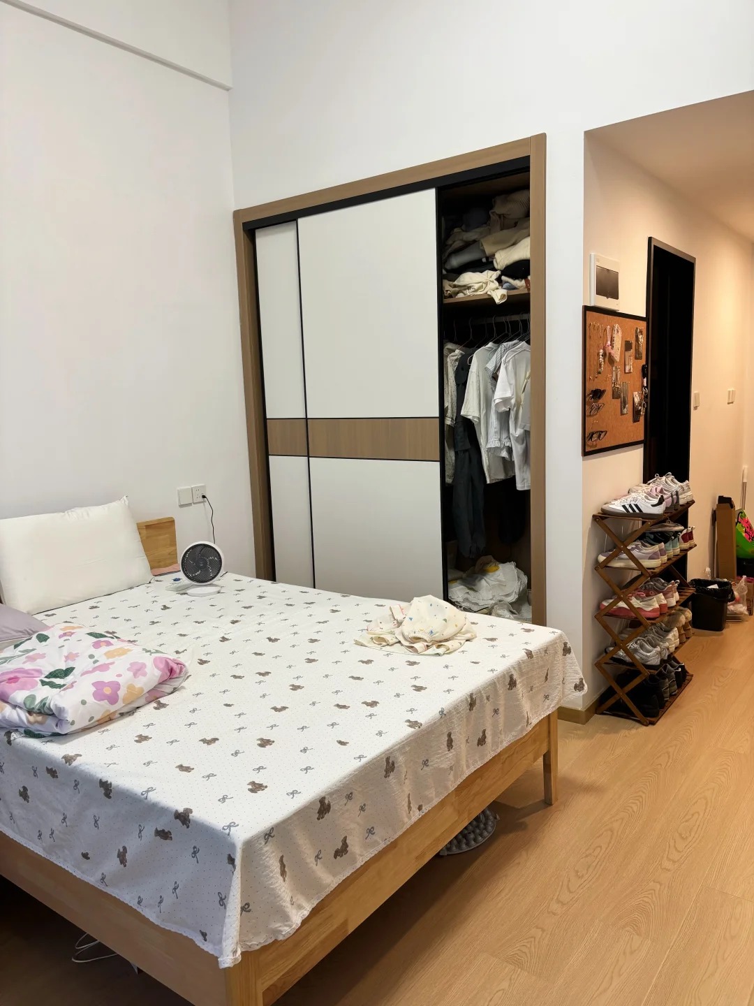 Phòng trọ 3,5 triệu/tháng, 20m2 của nữ sinh viên năm cuối khiến cô hối hận - Ảnh 5.