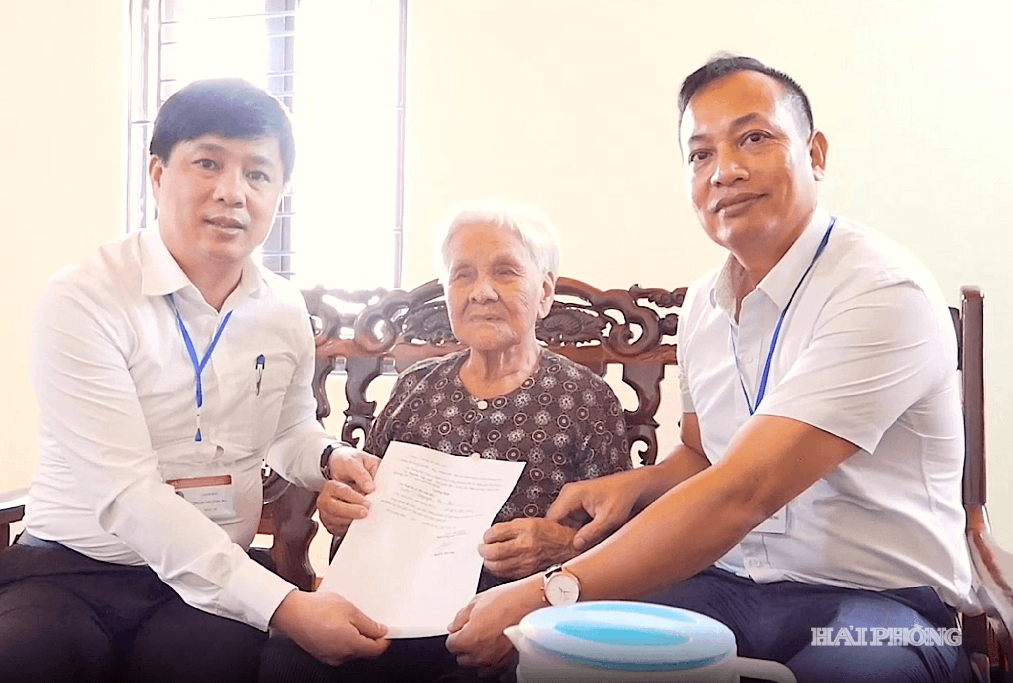 Trước ngày 2/9, Vingroup sẽ trao tặng 800 triệu đồng/người đến 34 Bà mẹ Việt Nam Anh Hùng ở Hải Phòng- Ảnh 1.