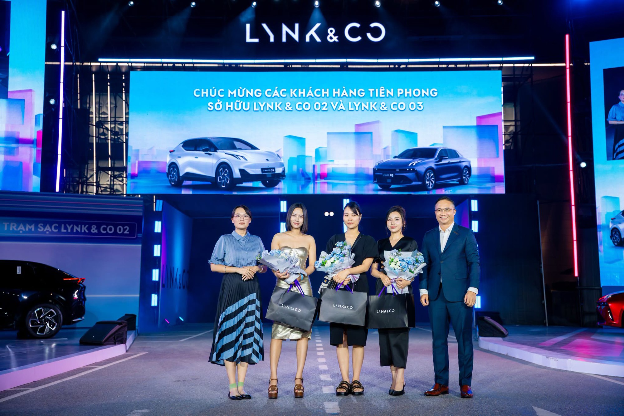 Hành trình ra đời mẫu xe thuần điện đầu tiên của Lynk & Co - Ảnh 4.