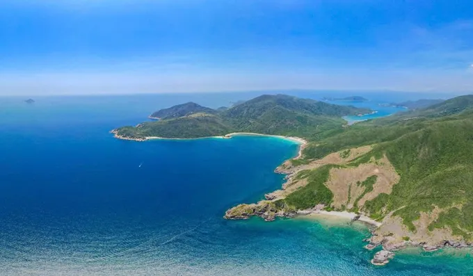 Hòn đảo nơi tỷ phú Phạm Nhật Vượng xây khu nghỉ dưỡng 5 sao đầu tiên trong hệ thống: Nay xây thêm sân golf hơn 100ha hàng đầu hành tinh, lần đầu tiên có ở Việt Nam - Ảnh 4.