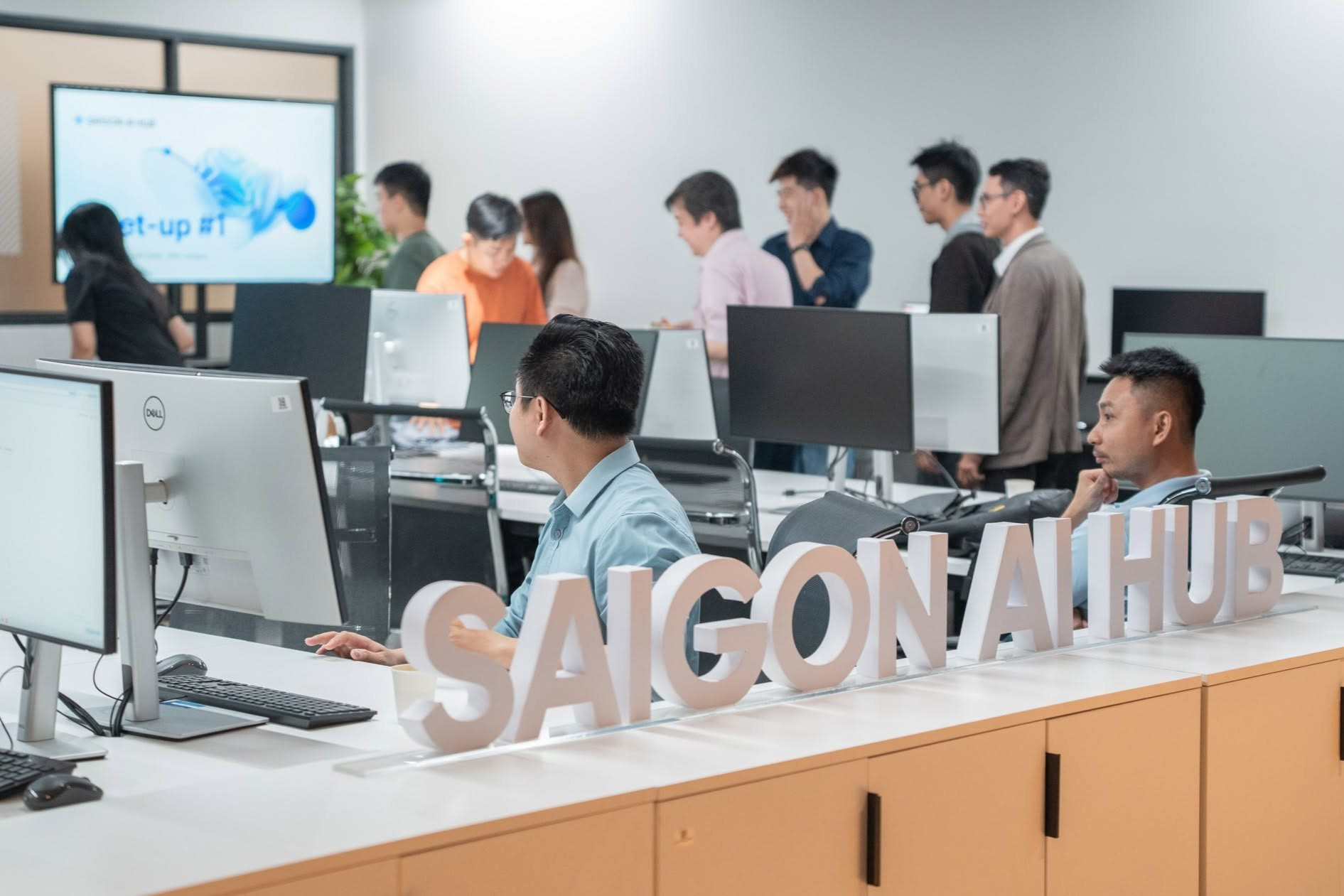Phía sau con số nộp ngân sách, VNG đang âm thầm định hình hệ sinh thái số Việt Nam như thế nào?- Ảnh 4.