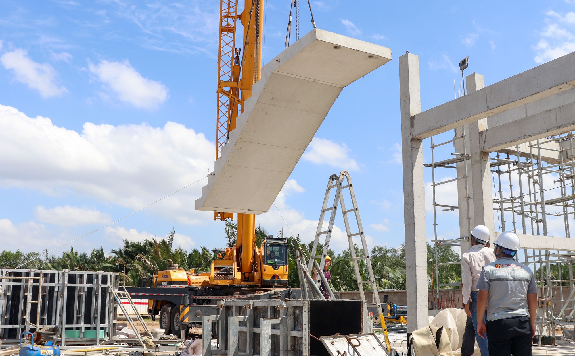 Đón đầu làn sóng đầu tư công nghiệp chất lượng cao- Ảnh 1. Đón đầu làn sóng đầu tư công nghiệp chất lượng cao- Ảnh 1.