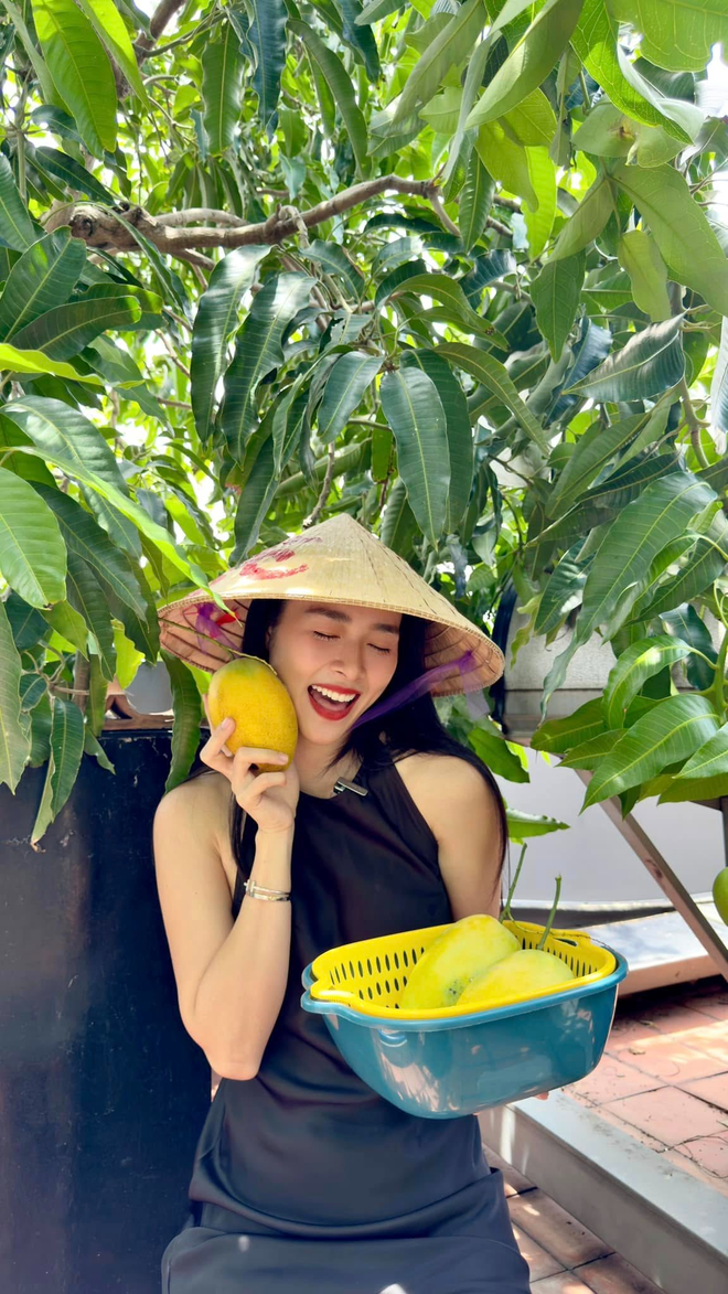 Khu vườn ở TP.HCM của Diệp Bảo Ngọc - Ảnh 11.