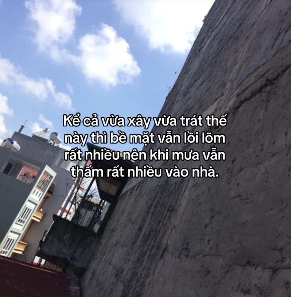 Nhà mới xây 2 năm đã loang lổ vì mưa kéo dài: Vì sao càng đục tường trát lại càng khó hết thấm?- Ảnh 11.