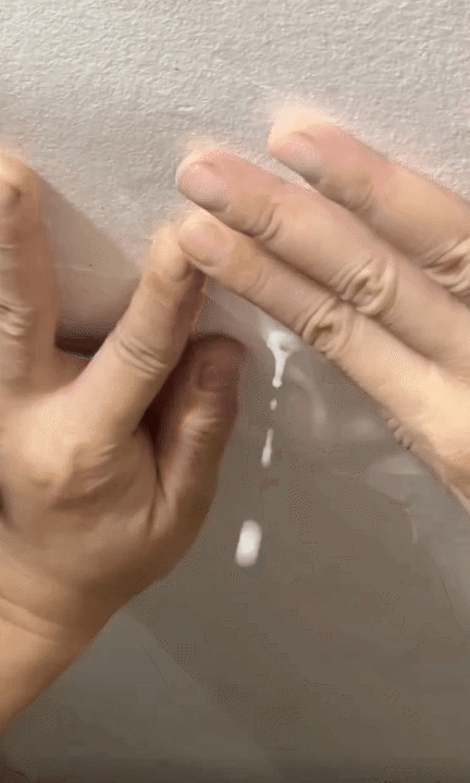Nhà mới xây 2 năm đã loang lổ vì mưa kéo dài: Vì sao càng đục tường trát lại càng khó hết thấm?- Ảnh 1.