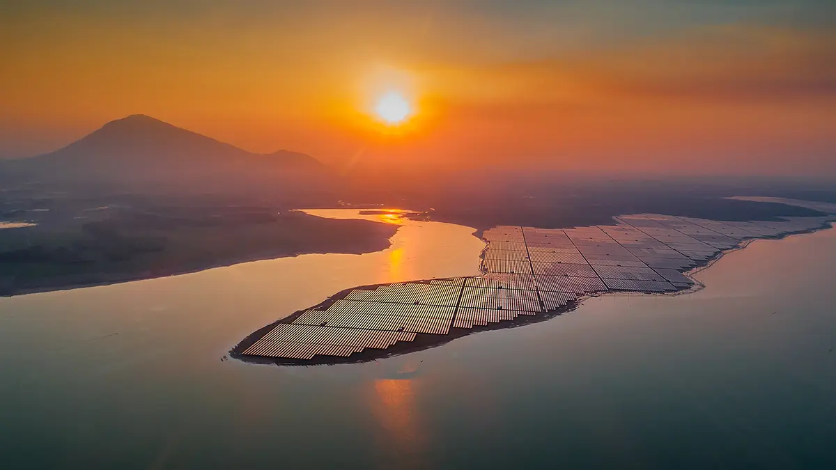 Việt Nam sở hữu hồ nước nhân tạo lớn nhất Đông Nam Á, được ví như “túi nước của trời”: Phải huy động 36.000 người và 15 triệu ngày công để xây dựng, vừa nhận thêm nhiệm vụ mới - Ảnh 1.