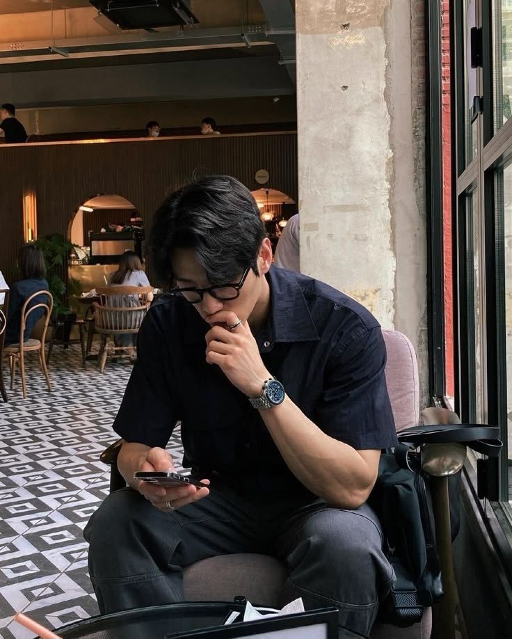 Vay 1,04 tỷ đồng mua ô tô trên livestream, xe chưa nhận được nhưng tháng nào cũng bị nhắc nợ - Ảnh 2.