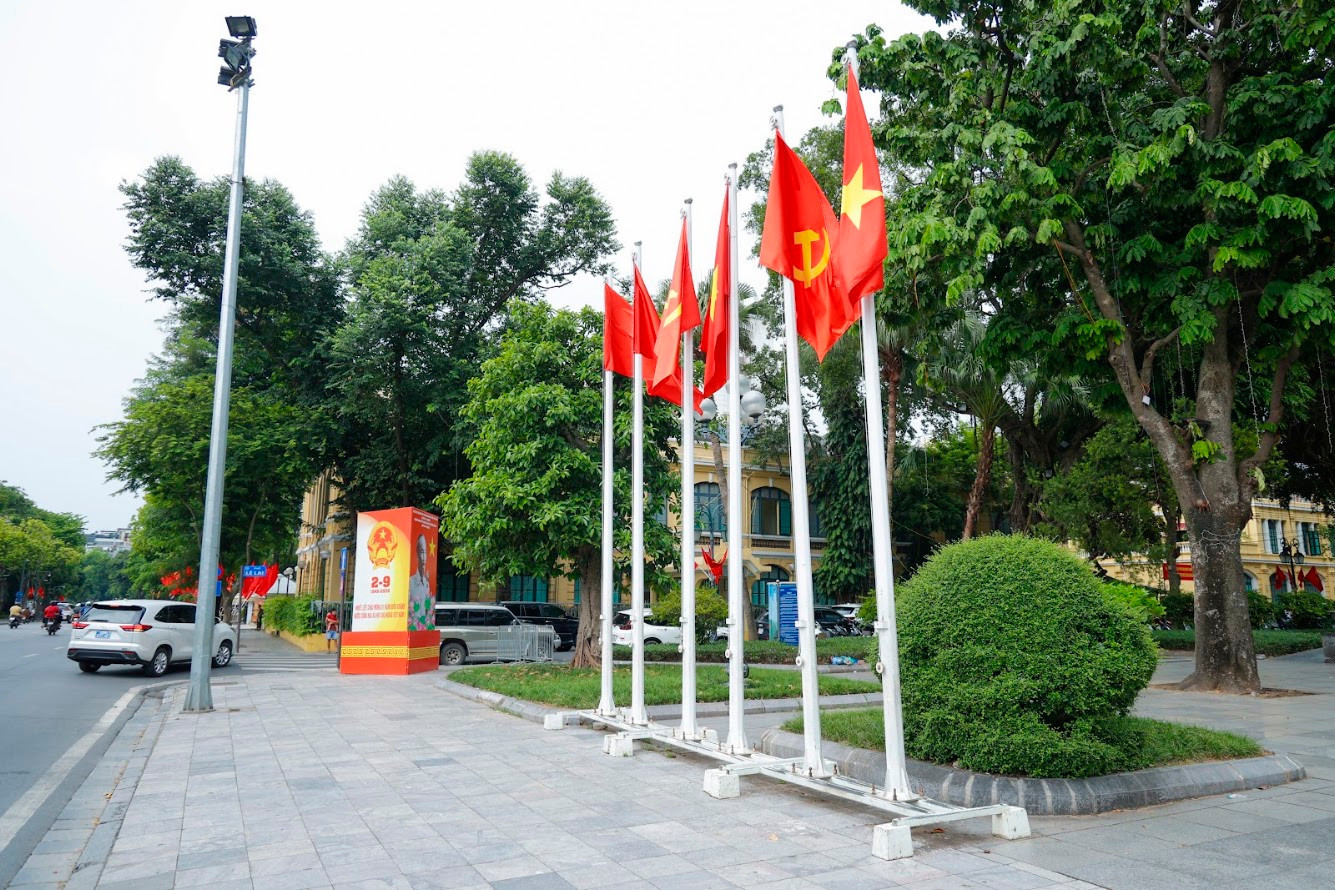 QUỐC KHÁNH 2026: Tặng quà nhân dân, du khách tham quan, viếng Lăng Bác; miễn phí vé tham quan di tích, vé xe buýt, đường sắt đô thị- Ảnh 7.
