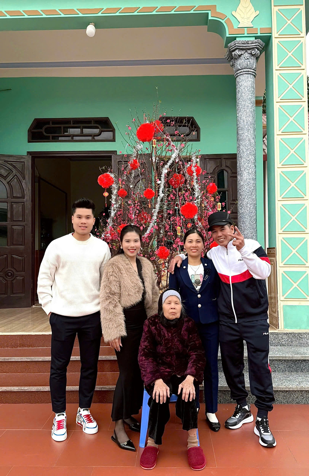 Căn nhà ở quê của "máy chạy" Tiến Anh - Ảnh 2.