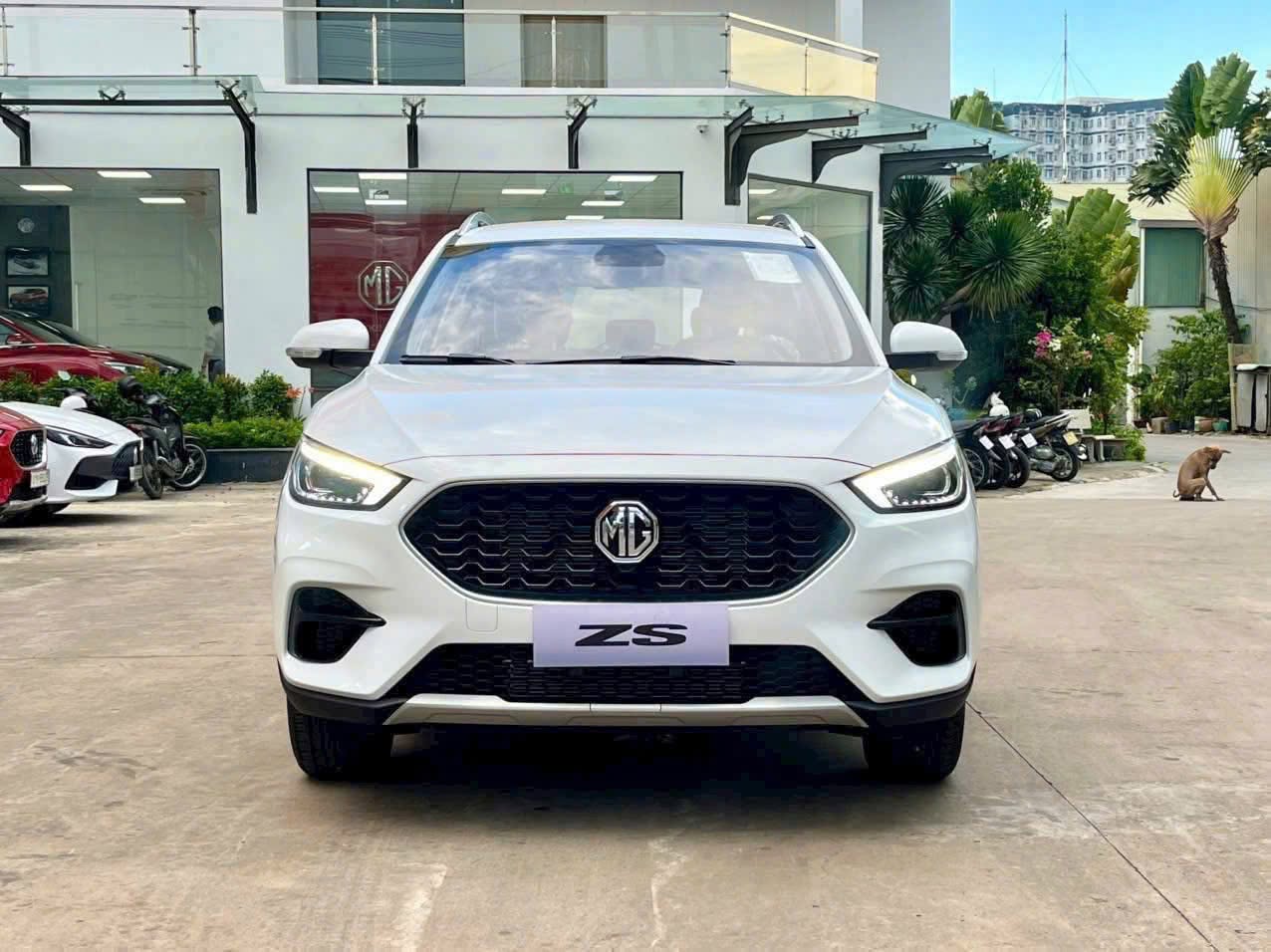 Càng sát ngày ra mắt đời mới, MG ZS giảm giá càng ‘tất tay’: Bản rẻ nhất còn 368 triệu đồng, làm khó cả Morning, i10- Ảnh 2. Càng sát ngày ra mắt đời mới, MG ZS giảm giá càng ‘tất tay’: Bản rẻ nhất còn 368 triệu đồng, làm khó cả Morning, i10- Ảnh 2.