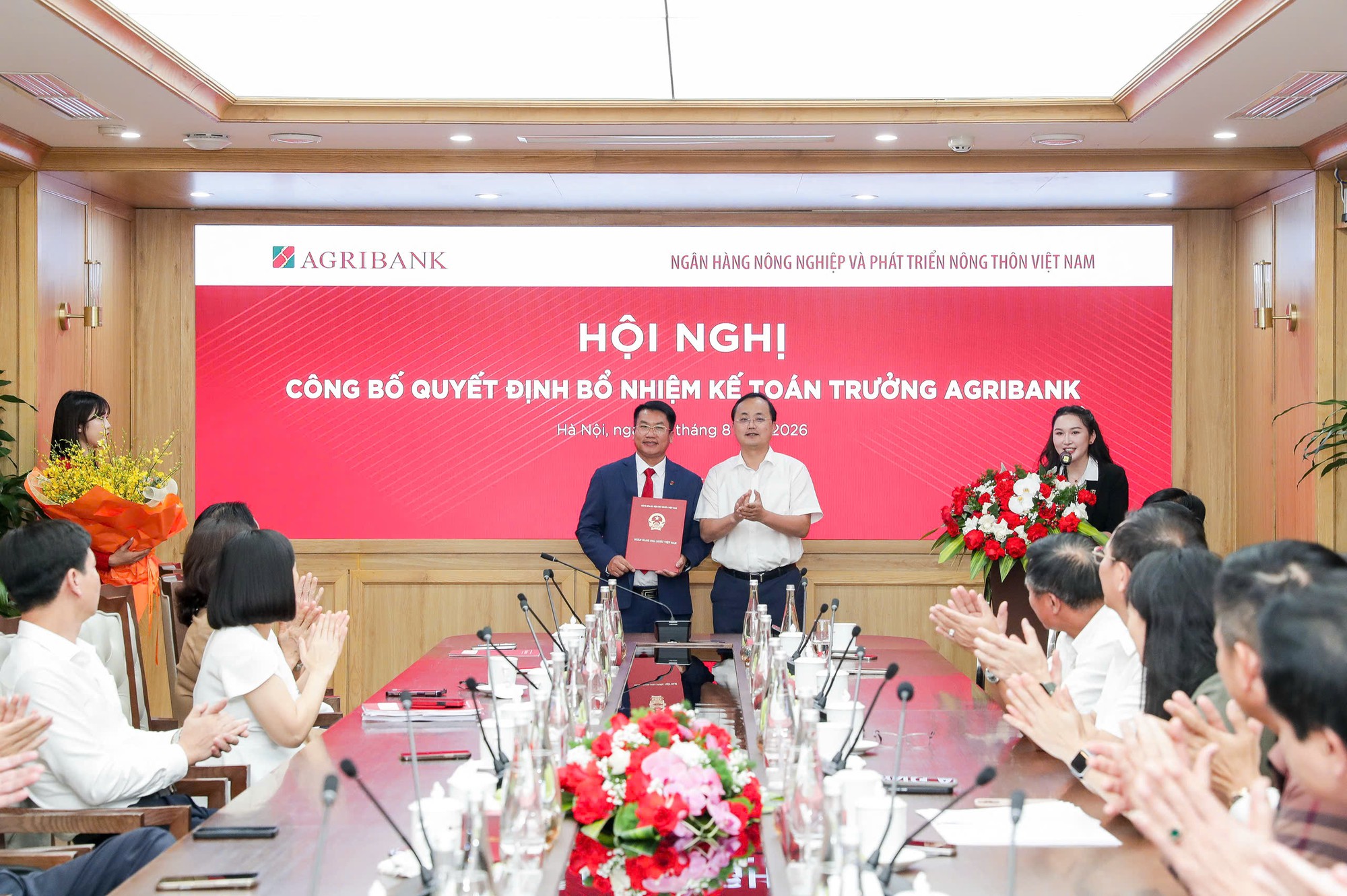 Thống đốc bổ nhiệm Kế toán trưởng Agribank - Ảnh 1.
