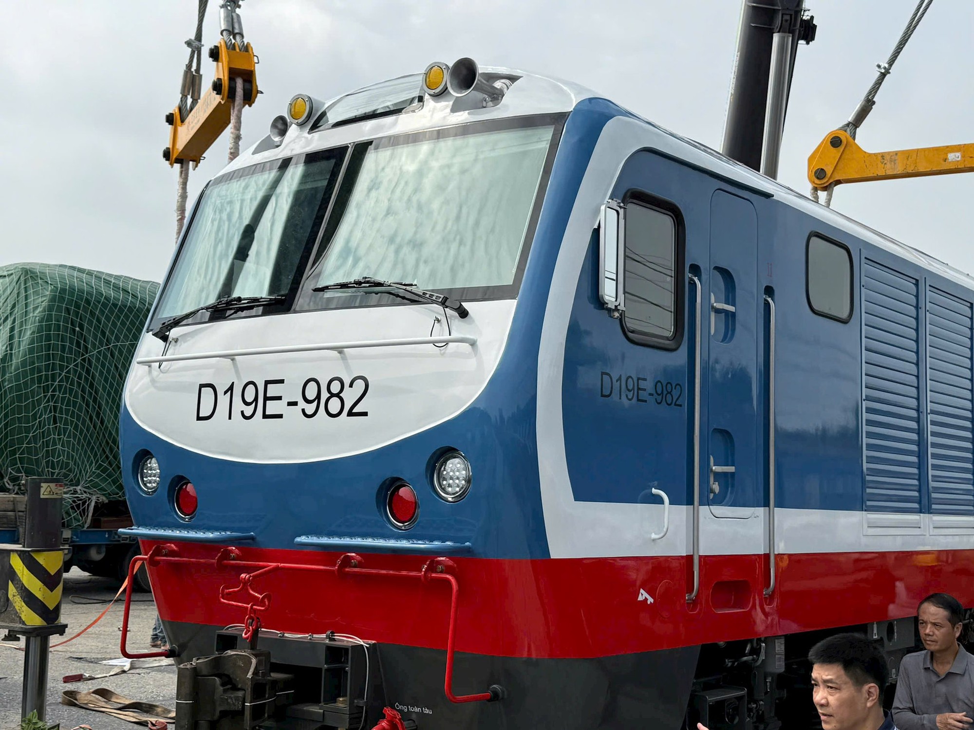 Đường sắt Việt Nam tiếp nhận đầu máy D19E thế hệ mới, cải tiến hơn 40 hạng mục- Ảnh 3.