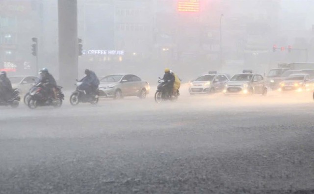 Tin mới nhất về thời điểm miền Bắc xuất hiện mưa to đến rất to trong kỳ nghỉ lễ- Ảnh 1.