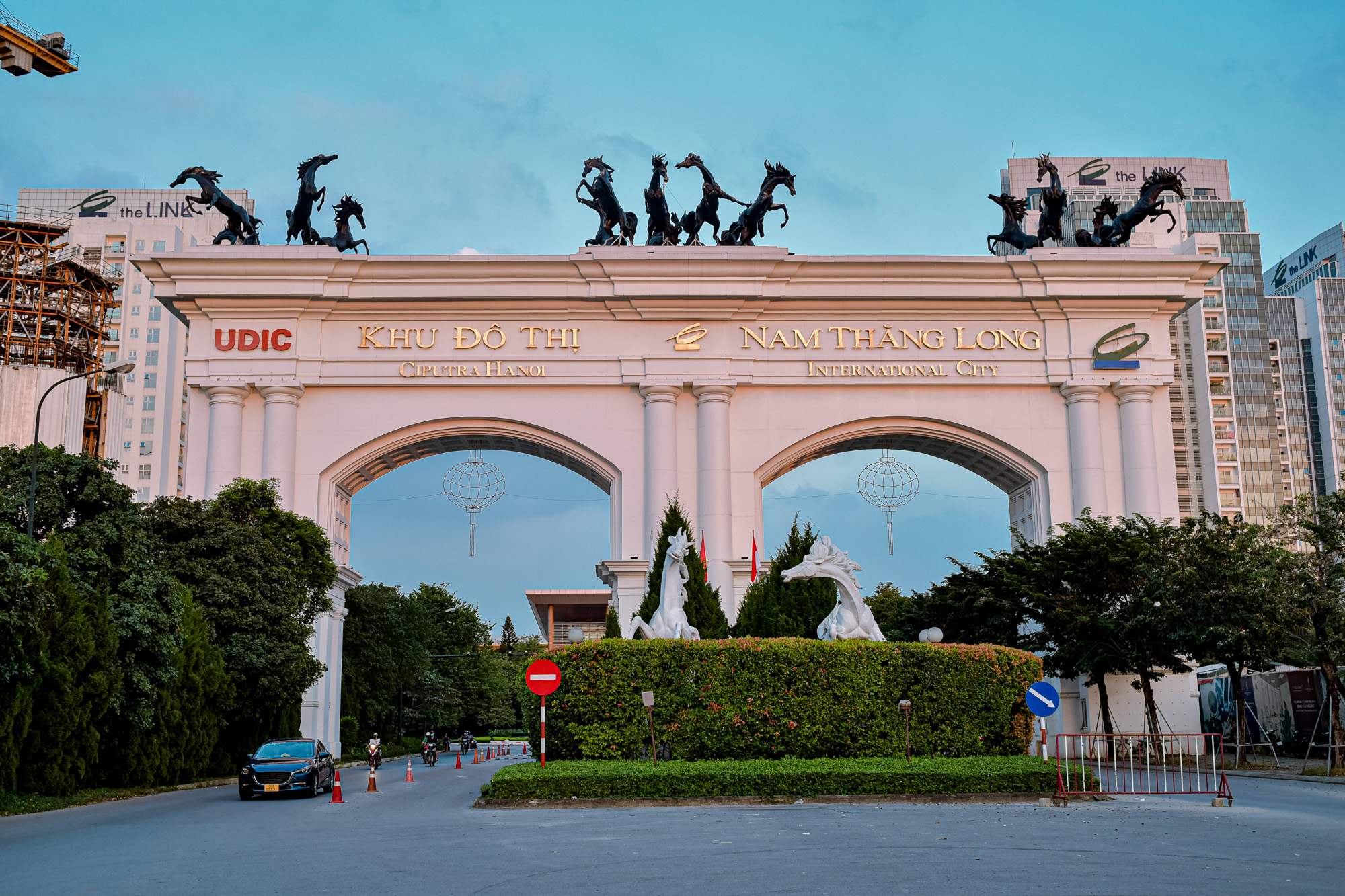 Từ khu tập thể chật chội đến đại đô thị hàng trăm ha: lịch sử căn hộ ở Việt Nam đã trải qua những gì? - Ảnh 12.