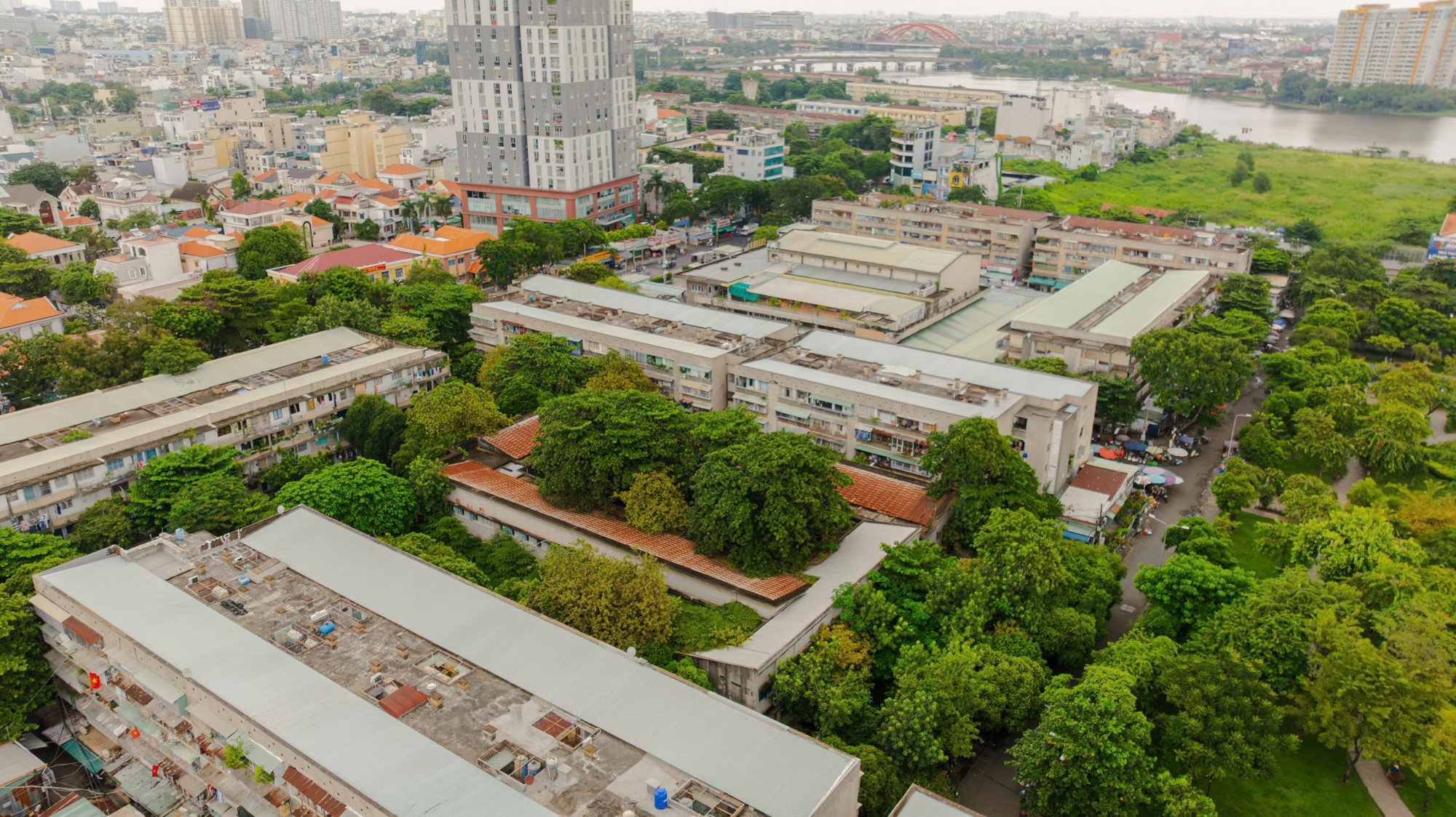 Từ khu tập thể chật chội đến đại đô thị hàng trăm ha: lịch sử căn hộ ở Việt Nam đã trải qua những gì? - Ảnh 5.