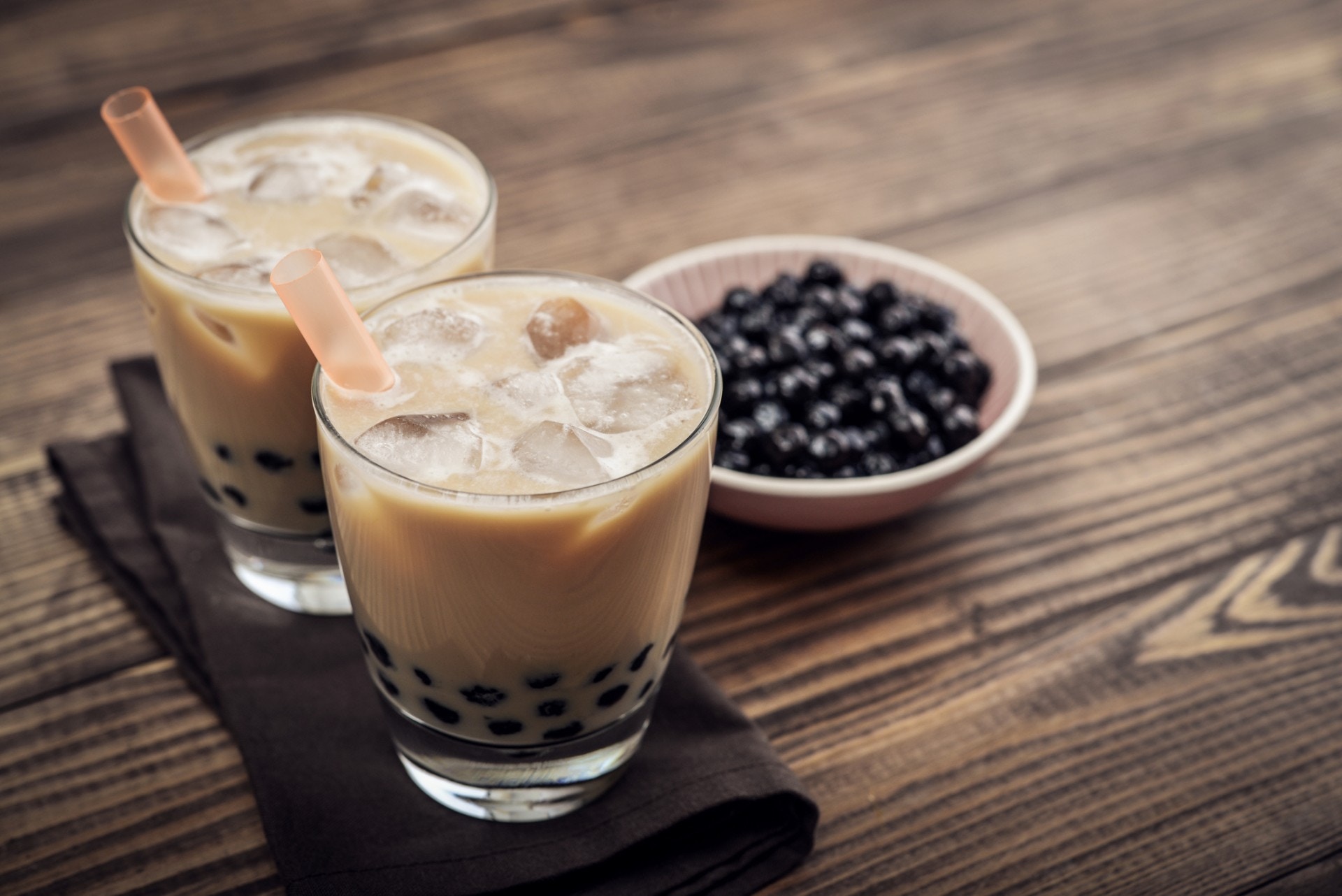 Uống trà sữa, cà phê kiểu này chẳng khác nào "bào mòn" răng: Nha sĩ cảnh báo có người sâu răng nặng, phải điều trị suốt 6 tháng - Ảnh 2.