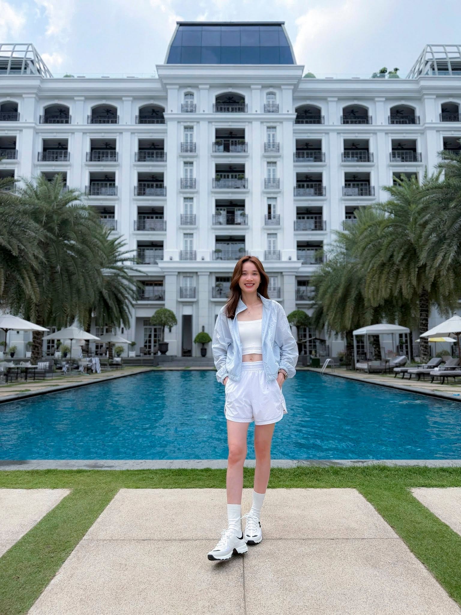 Hậu ly hôn chồng Hàn, mẹ đơn thân Việt "sống chill" cỡ này: Bay hạnh thương gia, đưa các con đi vi vu khắp nơi- Ảnh 3.