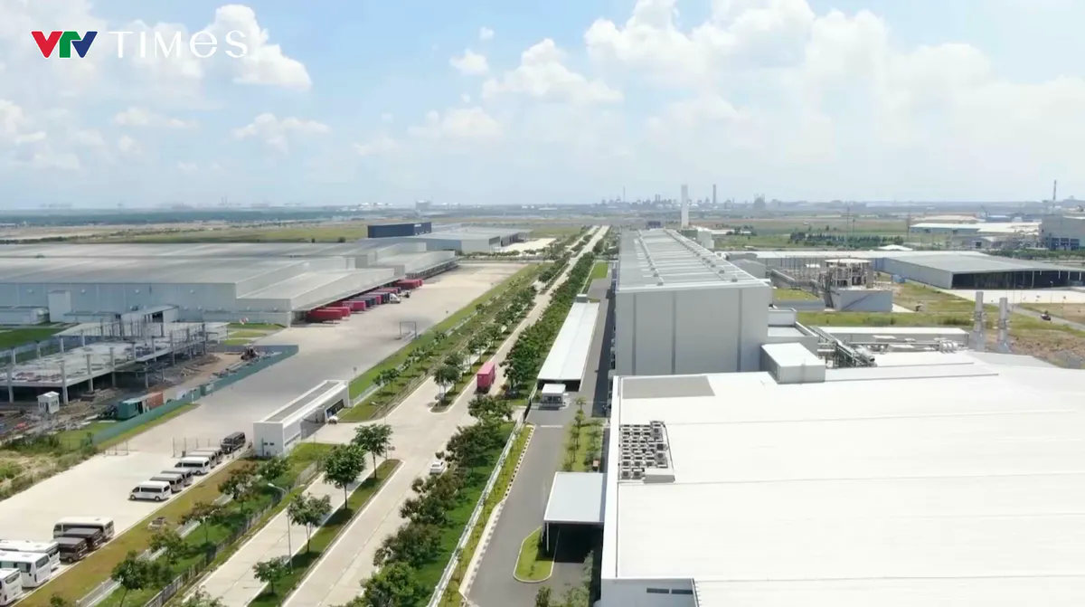 TP Hồ Chí Minh thu hút hơn 10 tỷ USD vốn FDI sau 8 tháng- Ảnh 2. TP Hồ Chí Minh thu hút hơn 10 tỷ USD vốn FDI sau 8 tháng- Ảnh 2.