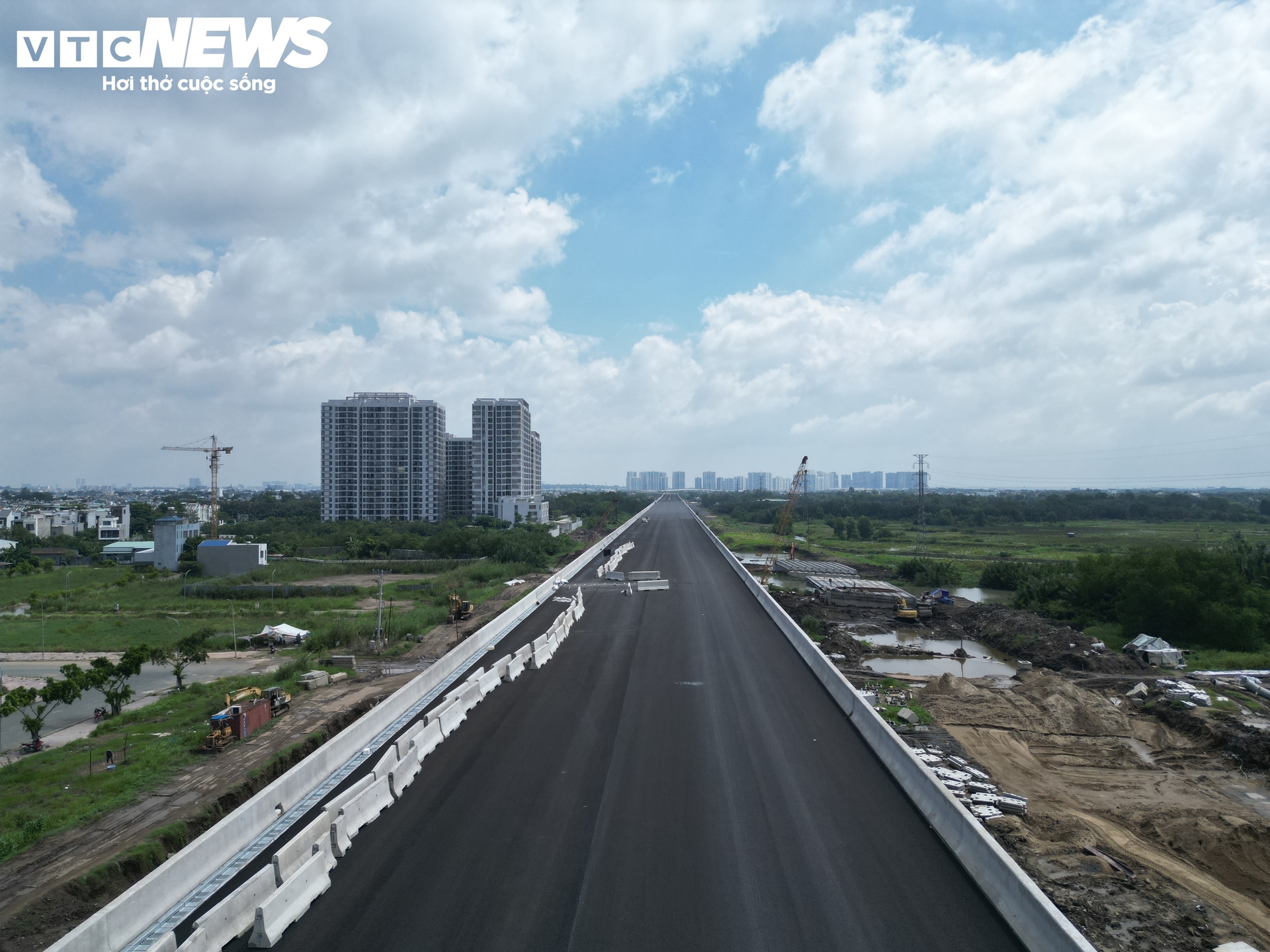 Vành đai 3 qua TP.HCM và Đồng Nai chạy nước rút để thông xe trong năm 2026- Ảnh 1.
