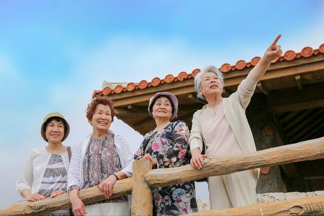 Sau tuổi 65, dù con cháu hiếu thảo đến mấy, người có thể tự chủ 3 thứ này mới là người sáng suốt nhất- Ảnh 2.