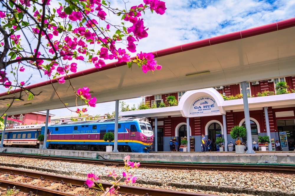 Chuyến tàu đi thẳng tới di sản thế giới ở Việt Nam: Chạy 190km qua 5 ga, giá vé dự kiến từ 360.000 đồng - Ảnh 2.