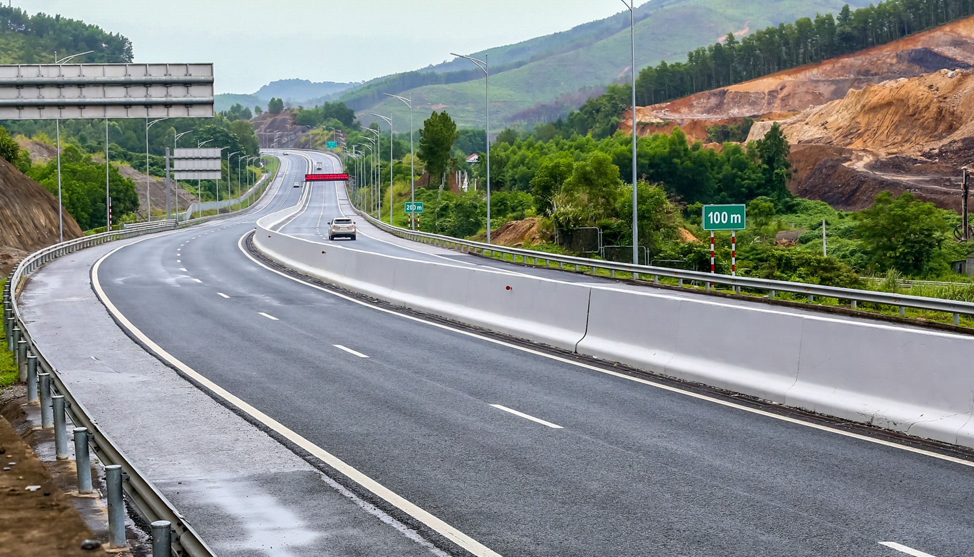 Từ 20km/năm đến “đại công trường” nghìn km: Cuộc đổi ngôi của nhà thầu nội và cú tăng tốc đầu tư công  - Ảnh 10.