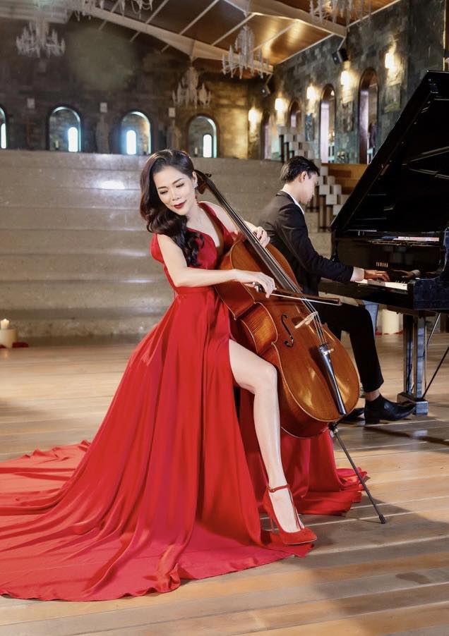 Việt Nam có phó chủ tịch tập đoàn nghỉ hát 10 năm, chán showbiz lui về sống an nhàn ở biệt thự nghìn mét vuông  - Ảnh 2.