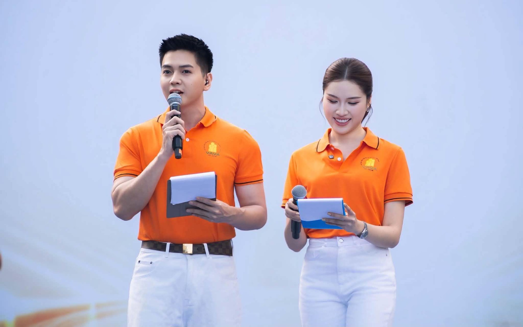 MC Tấn Ngà và Thanh Thanh Huyền cùng đảm nhận vai trò dẫn dắt chương trình cực kỳ ý nghĩa - Ảnh 1.