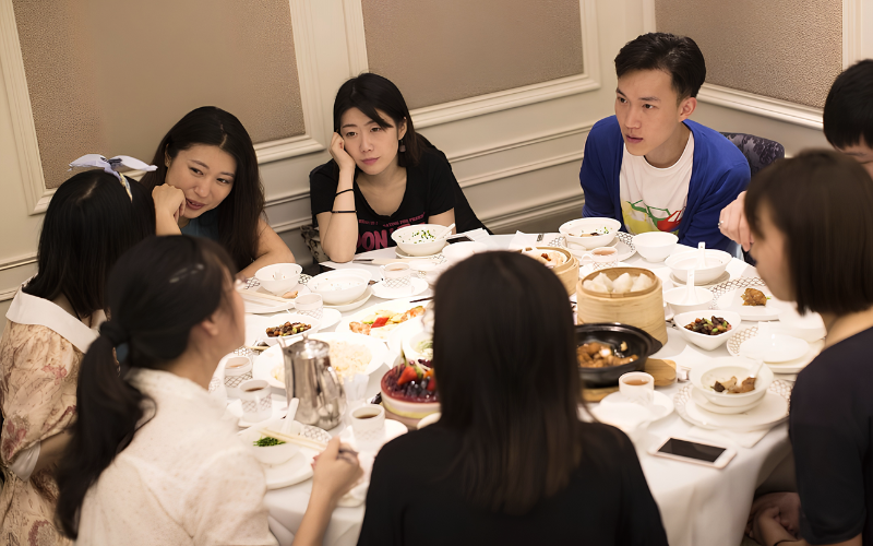 Buổi họp lớp của 20 chủ doanh nghiệp, 15 giám đốc phơi bày sự mất mặt: Hóa đơn 140 triệu, hơn 1 tiếng không ai chịu trả- Ảnh 2.
