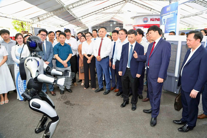 Khởi nghiệp sáng tạo phải tạo ra doanh nghiệp công nghệ cạnh tranh toàn cầu- Ảnh 3.