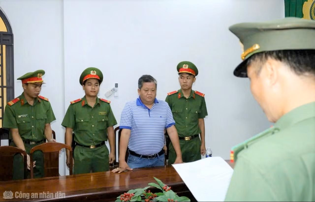 Chủ tịch công ty từng “nổ” có 100 tỷ USD làm đường sắt cao tốc Bắc Nam bị bắt- Ảnh 1.