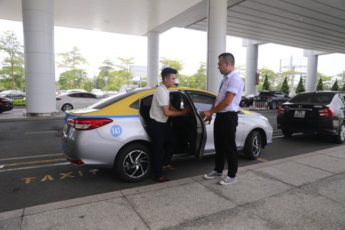 Nhiều ngày trước, kịp thời xử lý 1 đối tượng tại sân bay Nội Bài, phạt 15,5 triệu đồng - Ảnh 3.