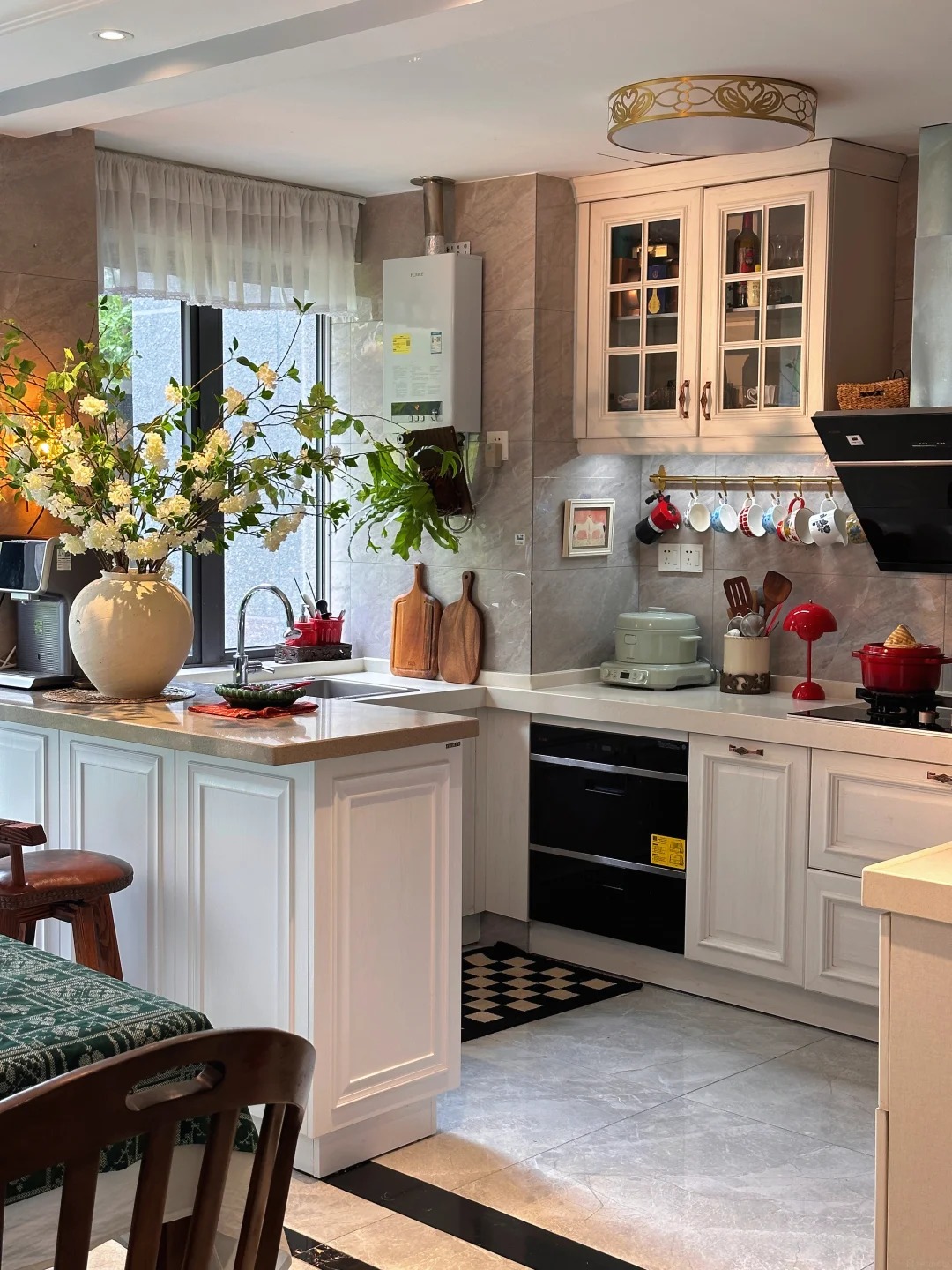 Chi hơn 1 tỷ decor bếp: Hội 30s muốn “sống” trong bếp chứ không chỉ “nấu ăn” - Ảnh 17.