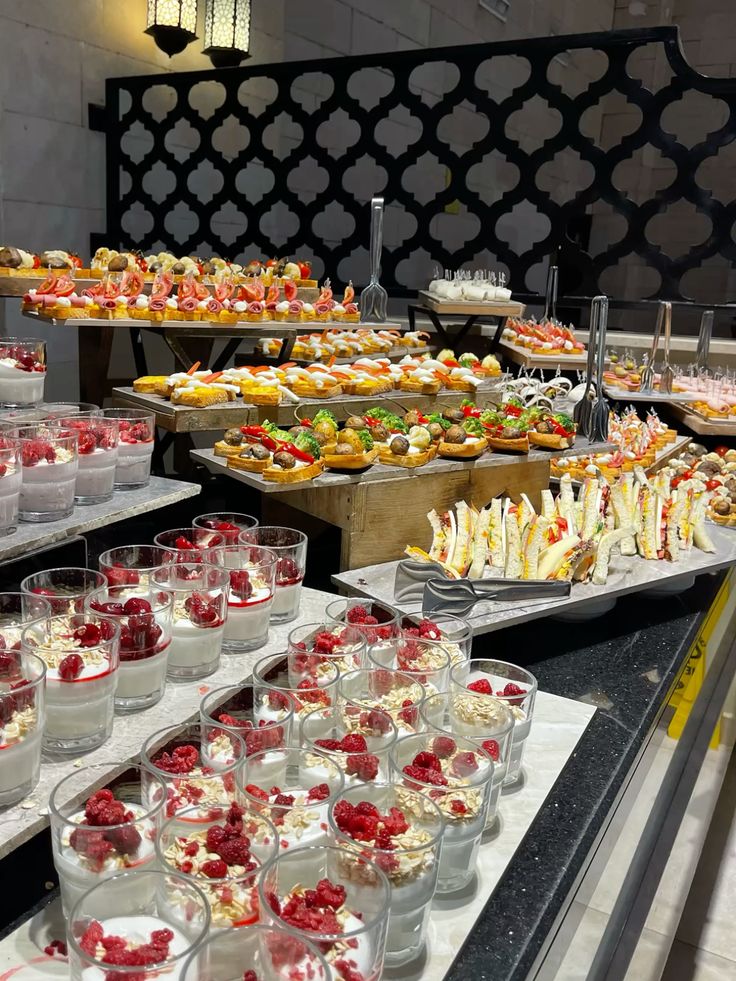 Ăn buffet bao nhiêu mới khiến nhà hàng bắt đầu lỗ?- Ảnh 1.