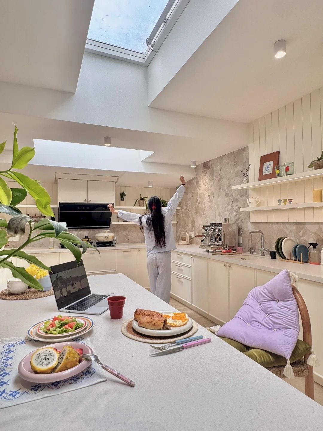 Chi hơn 1 tỷ decor bếp: Hội 30s muốn “sống” trong bếp chứ không chỉ “nấu ăn” - Ảnh 5.