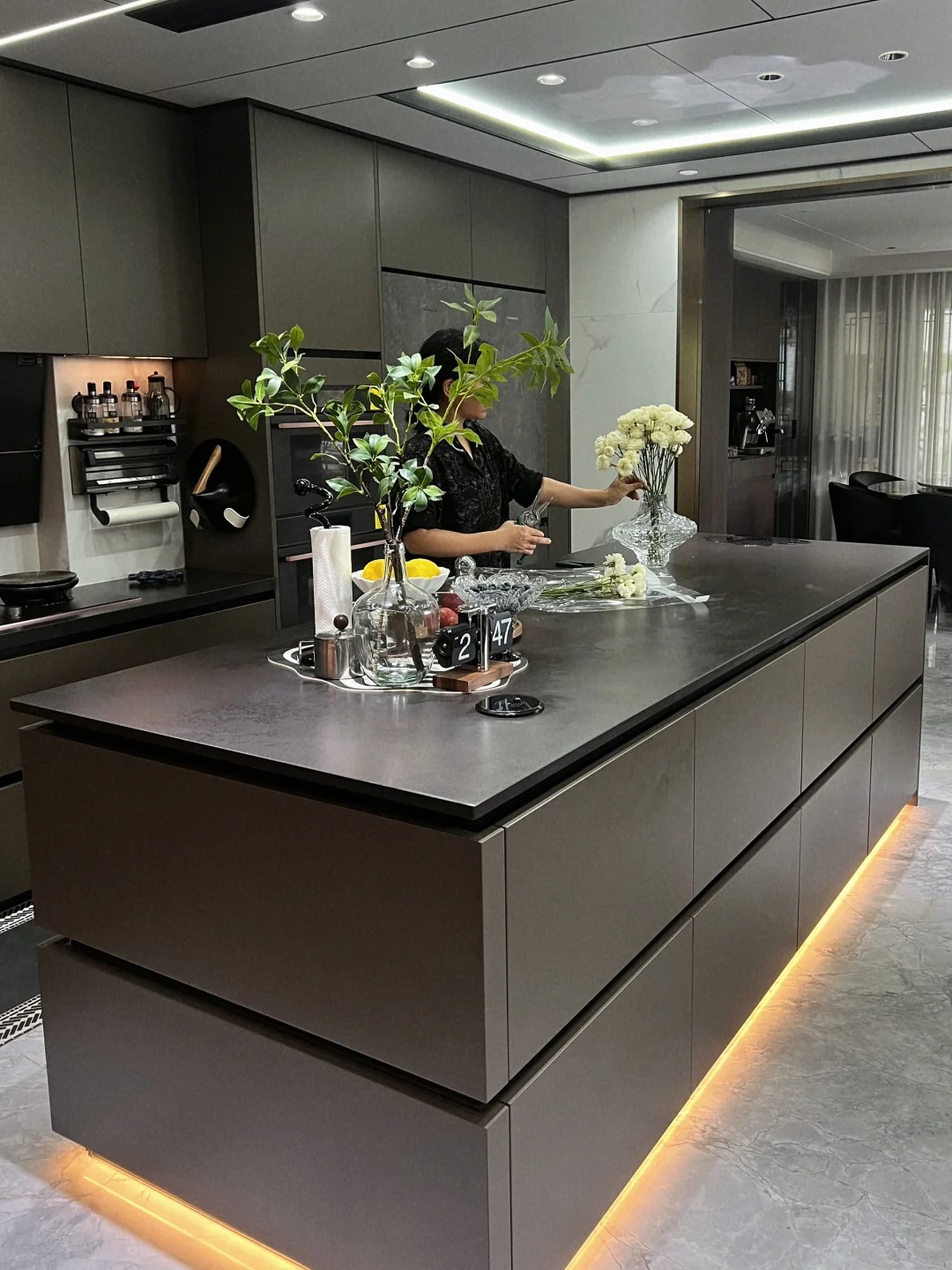 Chi hơn 1 tỷ decor bếp: Hội 30s muốn “sống” trong bếp chứ không chỉ “nấu ăn” - Ảnh 18.